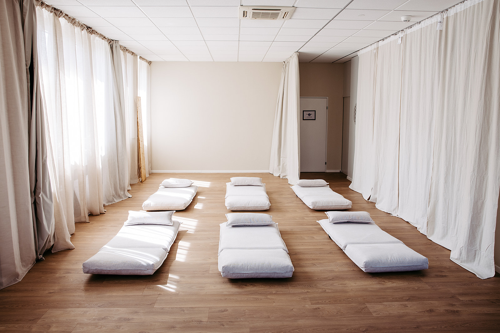 Ruhiger Meditations- und Ruheraum im Health Space Zug