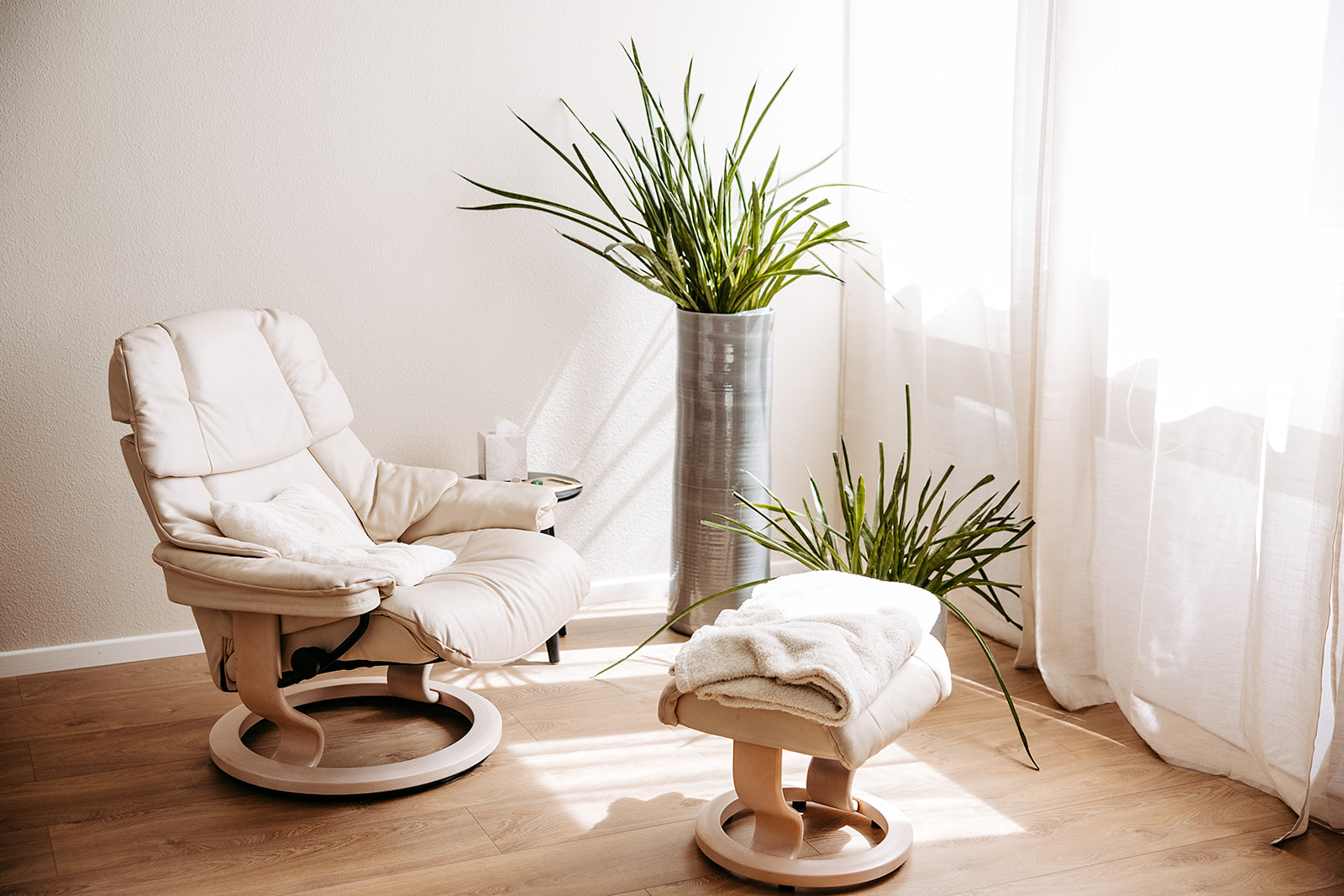 Loungebereich im Health Space Zug - ein Ort der Begegnung
